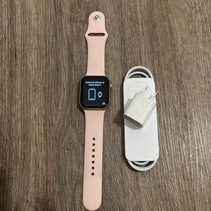 Apple Watch Series 6 (GPS + Cellular) 44mm